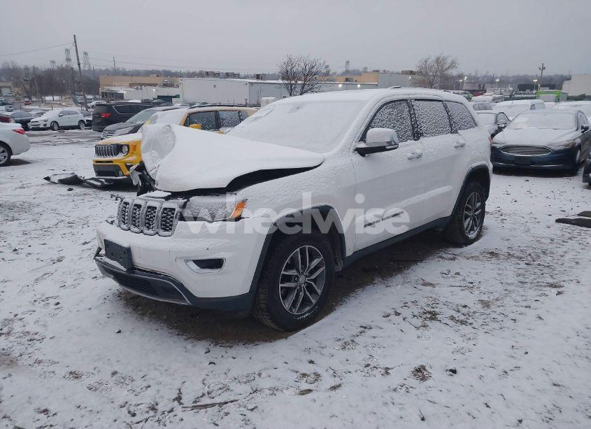 Photo 2 of 2018 Jeep Grand CHEROKEE LIMITED 4X4 (VIN 1C4RJFBG1JC454095)