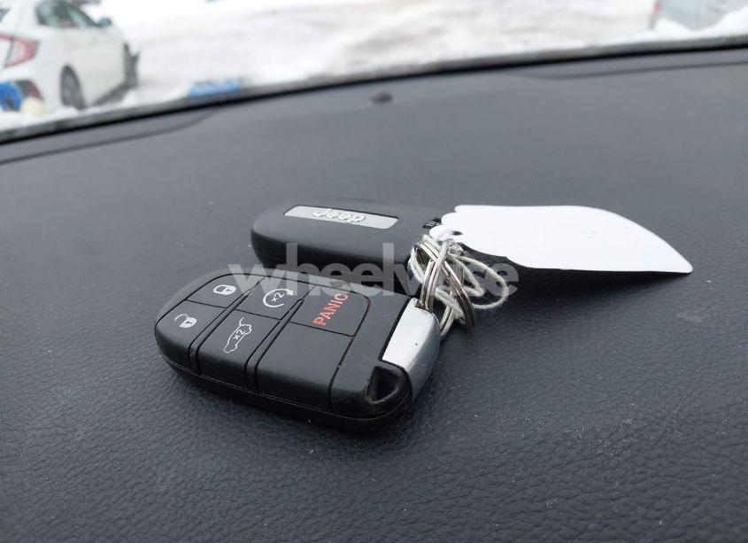 Photo 11 of 2018 Jeep Grand CHEROKEE LIMITED 4X4 (VIN 1C4RJFBG1JC484519)