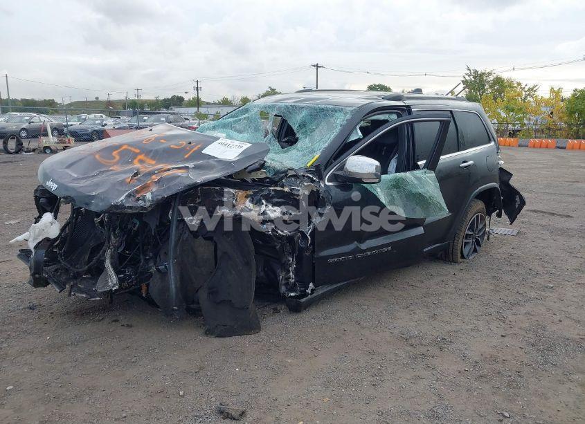 Photo 2 of 2019 Jeep Grand CHEROKEE LIMITED 4X4 (VIN 1C4RJFBG1KC761543)