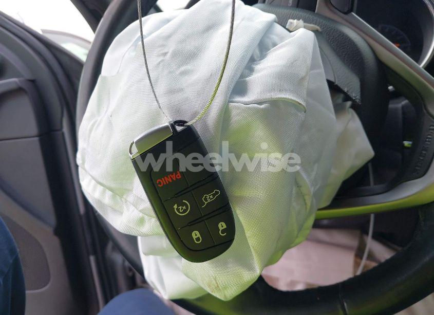 Photo 11 of 2020 Jeep Grand CHEROKEE LIMITED 4X4 (VIN 1C4RJFBG1LC122774)