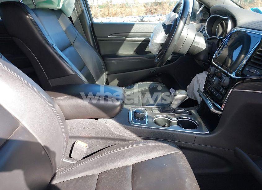 Photo 5 of 2020 Jeep Grand CHEROKEE LIMITED 4X4 (VIN 1C4RJFBG1LC387548)