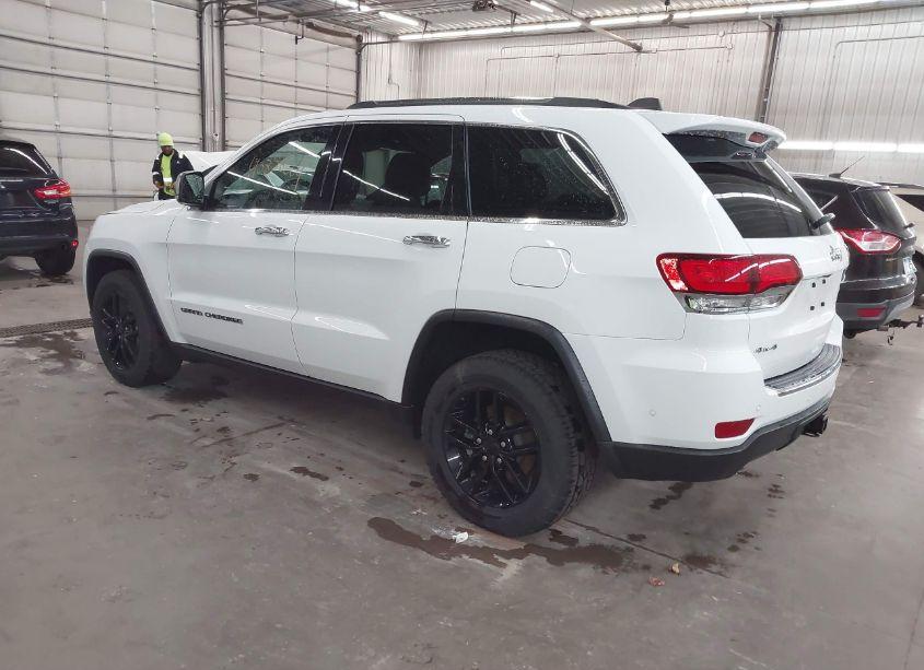 Photo 3 of 2021 Jeep Grand CHEROKEE LIMITED 4X4 (VIN 1C4RJFBG1MC548451)