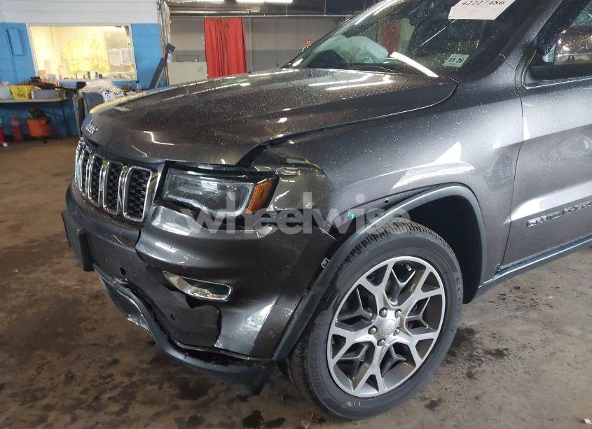 Photo 6 of 2021 Jeep Grand CHEROKEE LIMITED 4X4 (VIN 1C4RJFBG1MC831772)