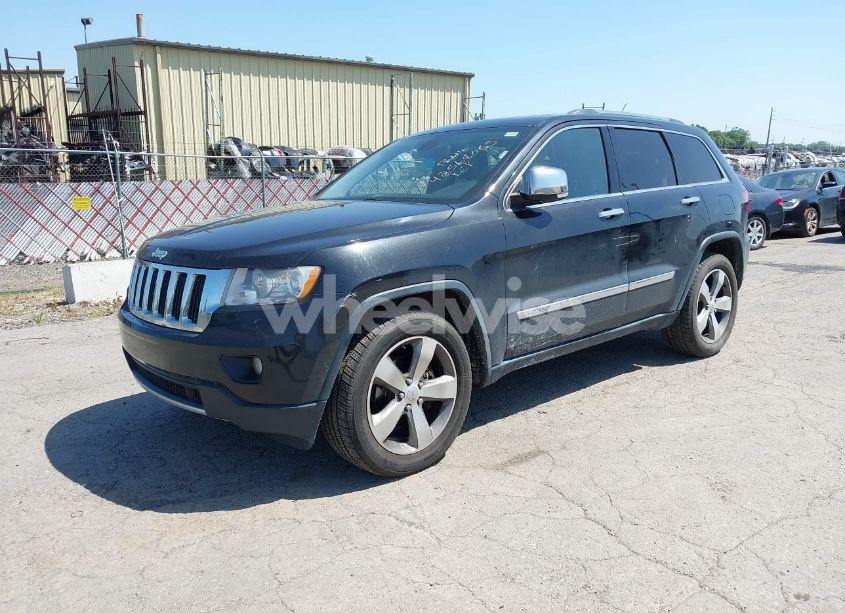 Photo 2 of 2013 Jeep Grand CHEROKEE LIMITED (VIN 1C4RJFBG2DC601643)