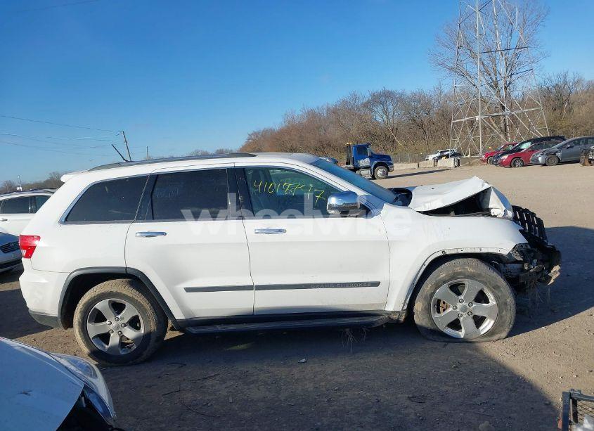 Photo 13 of 2013 Jeep Grand CHEROKEE LIMITED (VIN 1C4RJFBG2DC638790)