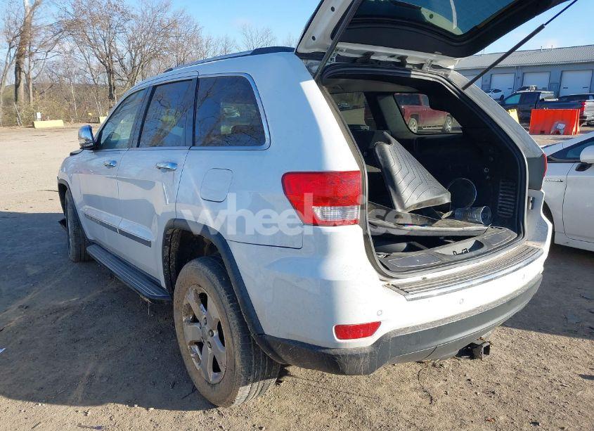 Photo 3 of 2013 Jeep Grand CHEROKEE LIMITED (VIN 1C4RJFBG2DC638790)