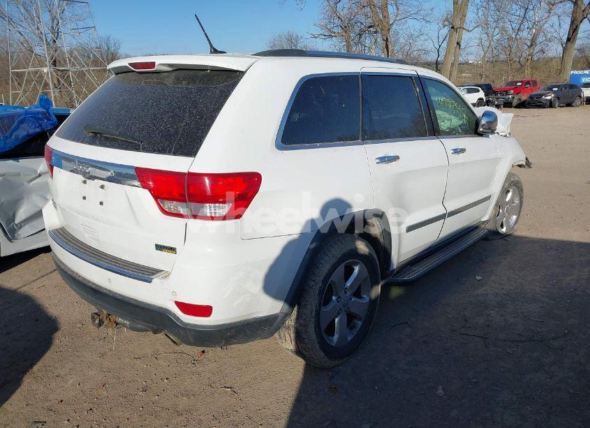 Photo 4 of 2013 Jeep Grand CHEROKEE LIMITED (VIN 1C4RJFBG2DC638790)