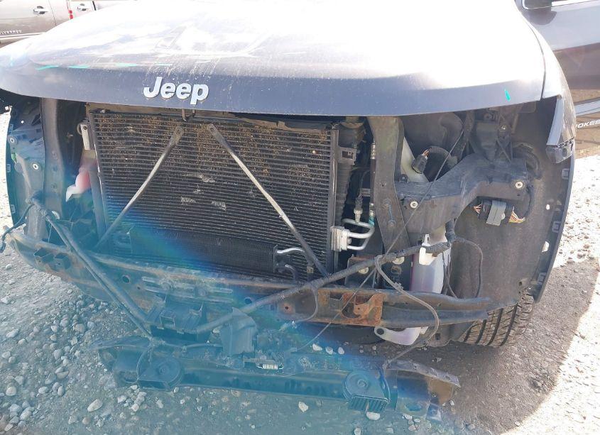 Photo 6 of 2014 Jeep Grand CHEROKEE LIMITED (VIN 1C4RJFBG2EC453043)