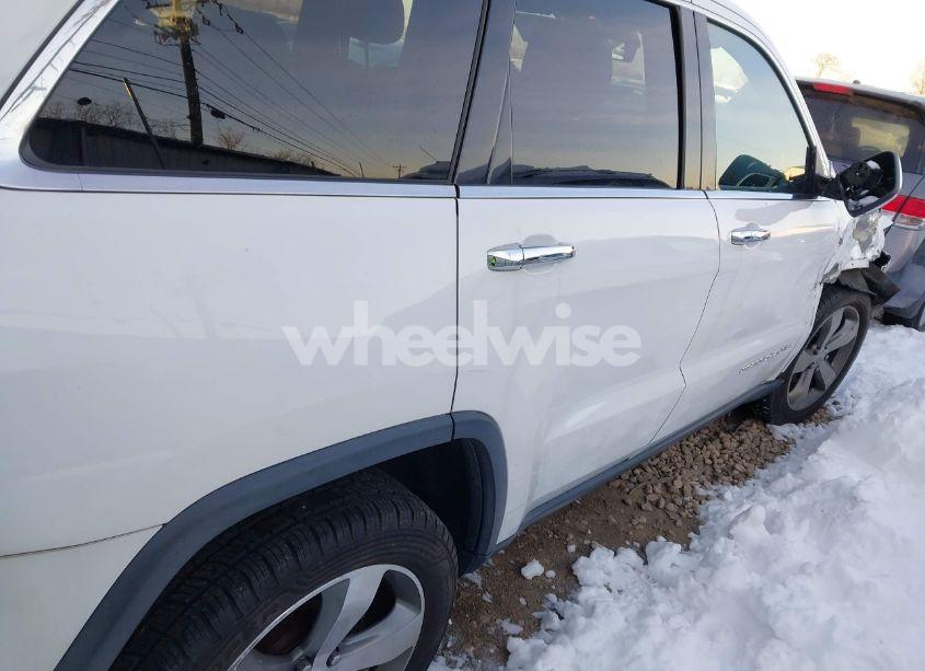 Photo 6 of 2015 Jeep Grand CHEROKEE LIMITED (VIN 1C4RJFBG2FC728847)