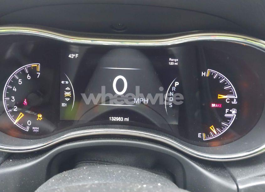 Photo 7 of 2015 Jeep Grand CHEROKEE LIMITED (VIN 1C4RJFBG2FC948019)