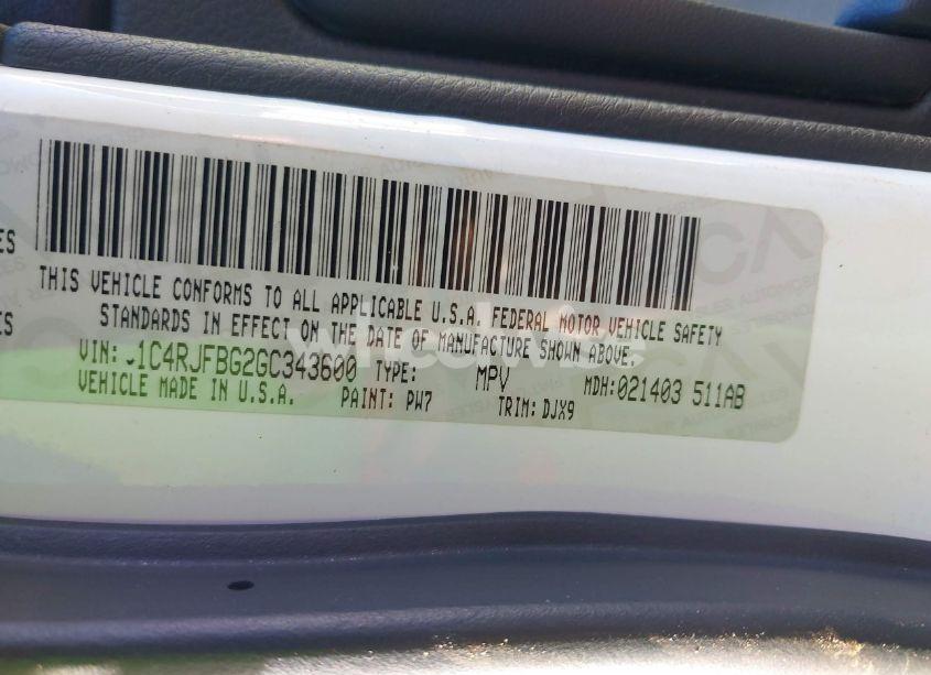 Photo 9 of 2016 Jeep Grand CHEROKEE LIMITED 75TH ANNIVERSARY (VIN 1C4RJFBG2GC343600)