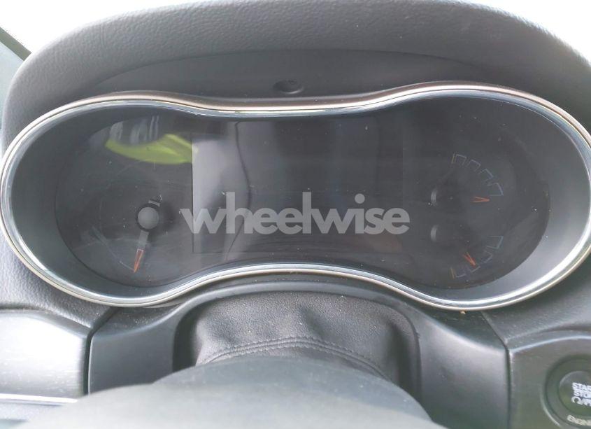 Photo 7 of 2016 Jeep Grand CHEROKEE LIMITED (VIN 1C4RJFBG2GC442983)