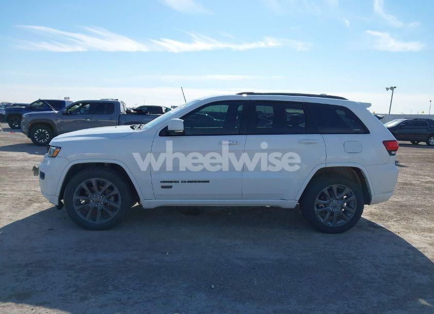 Photo 14 of 2017 Jeep Grand CHEROKEE LIMITED 75TH ANNIVERSARY EDITION 4X4 (VIN 1C4RJFBG2HC608761)