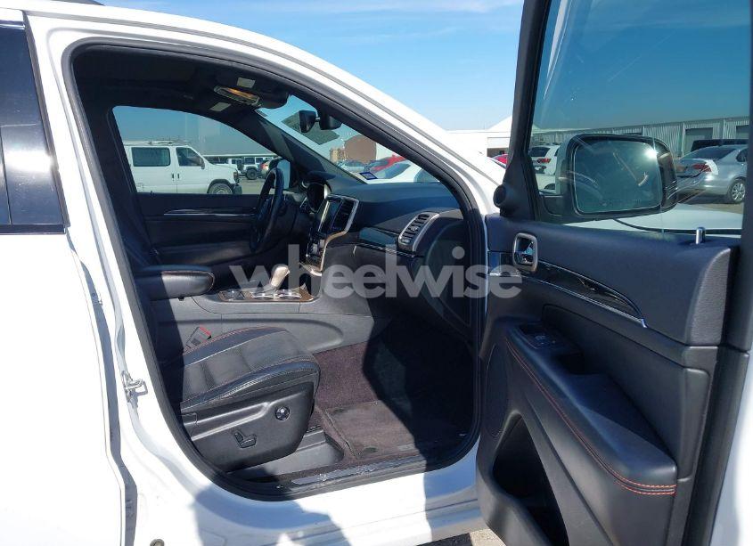 Photo 5 of 2017 Jeep Grand CHEROKEE LIMITED 75TH ANNIVERSARY EDITION 4X4 (VIN 1C4RJFBG2HC608761)