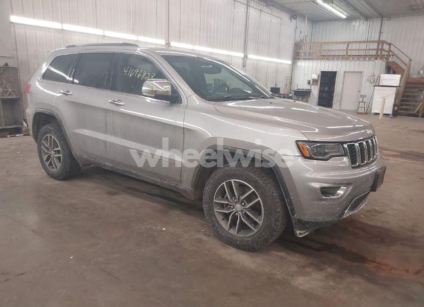 2017 Jeep Grand CHEROKEE LIMITED 4X4 (VIN 1C4RJFBG2HC885202) main photo