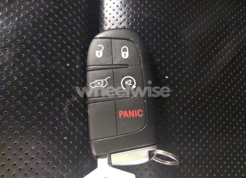 Photo 11 of 2017 Jeep Grand CHEROKEE LIMITED 4X4 (VIN 1C4RJFBG2HC885202)