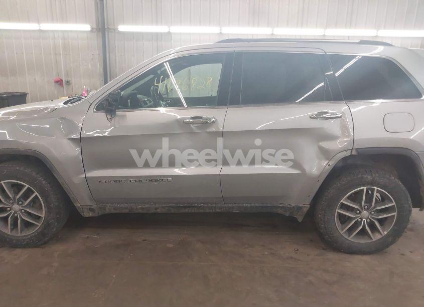 Photo 15 of 2017 Jeep Grand CHEROKEE LIMITED 4X4 (VIN 1C4RJFBG2HC885202)