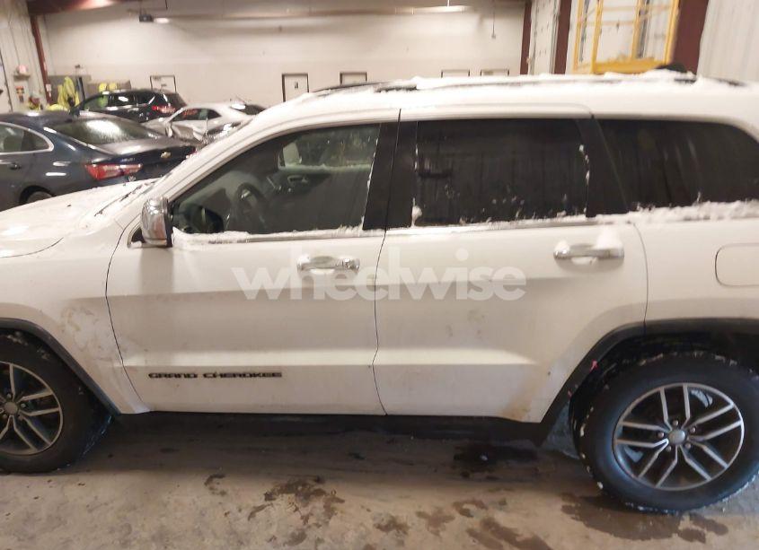 Photo 14 of 2017 Jeep Grand CHEROKEE (VIN 1C4RJFBG2HC949075)