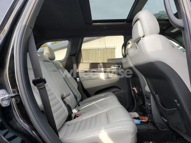 Photo 2 of 2018 JEEP GRAND CHEROKEE LIMITED (VIN 1C4RJFBG2JC118066)