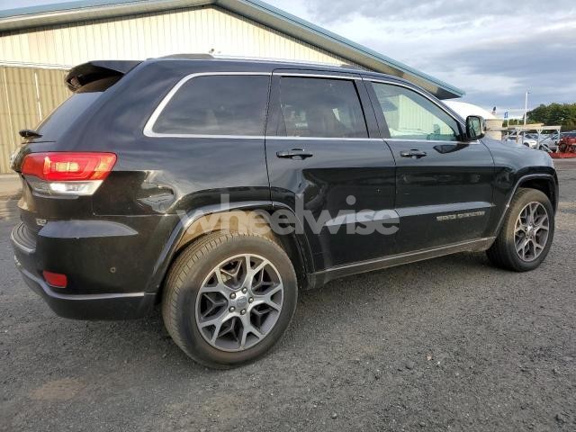 Photo 6 of 2018 JEEP GRAND CHEROKEE LIMITED (VIN 1C4RJFBG2JC118066)