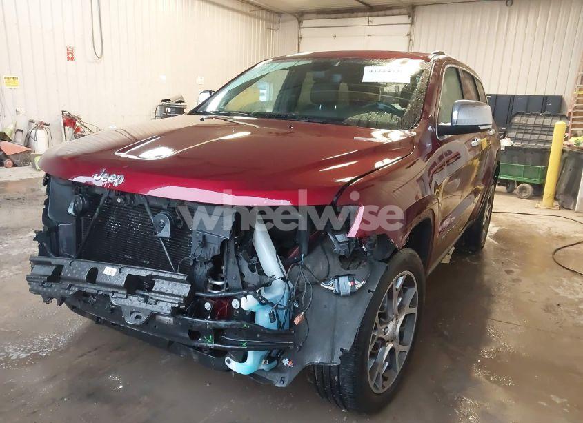 Photo 2 of 2019 Jeep Grand CHEROKEE LIMITED 4X4 (VIN 1C4RJFBG2KC542316)