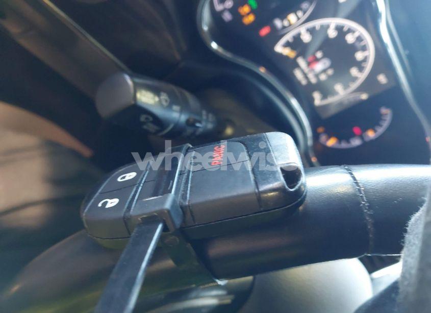 Photo 11 of 2019 Jeep Grand CHEROKEE LIMITED 4X4 (VIN 1C4RJFBG2KC686416)