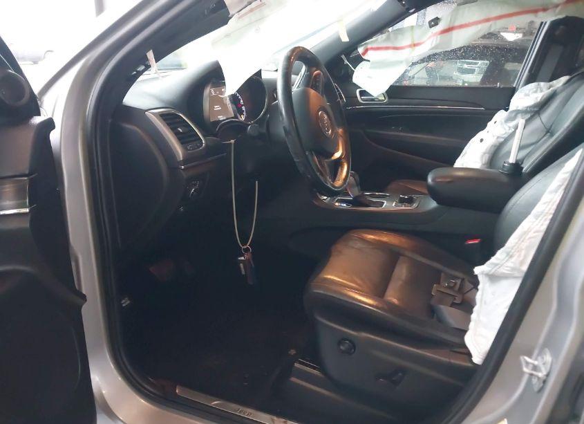 Photo 5 of 2020 Jeep Grand CHEROKEE LIMITED 4X4 (VIN 1C4RJFBG2LC287961)