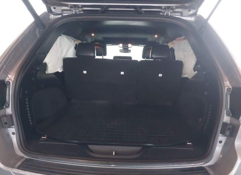 Photo 8 of 2020 Jeep Grand CHEROKEE LIMITED 4X4 (VIN 1C4RJFBG2LC287961)