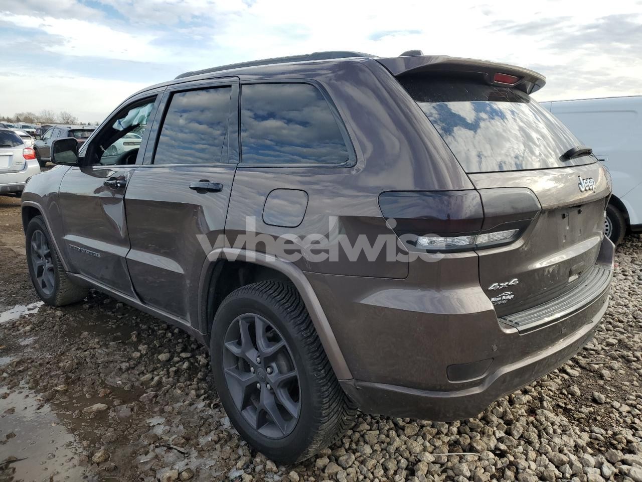 Photo 2 of 2020 JEEP GRAND CHEROKEE LIMITED (VIN 1C4RJFBG2LC362366)