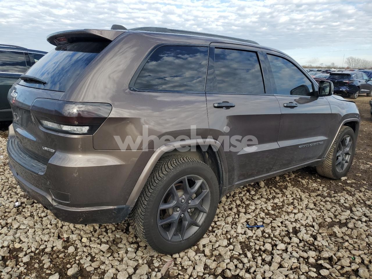 Photo 3 of 2020 JEEP GRAND CHEROKEE LIMITED (VIN 1C4RJFBG2LC362366)