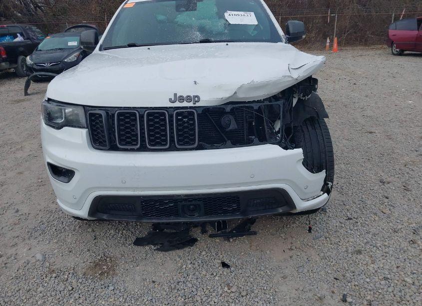 Photo 18 of 2021 Jeep Grand CHEROKEE 80TH ANNIVERSARY 4X4 (VIN 1C4RJFBG2MC686676)