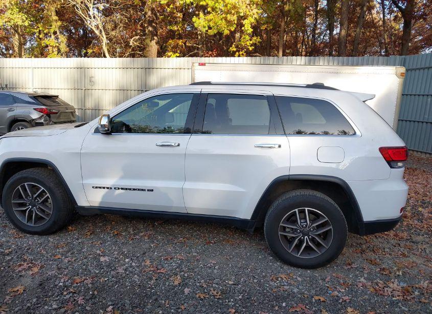 Photo 14 of 2022 Jeep Grand CHEROKEE LIMITED (VIN 1C4RJFBG2NC111415)