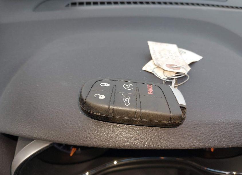 Photo 11 of 2022 Jeep Grand CHEROKEE WK LIMITED 4X4 (VIN 1C4RJFBG2NC123273)