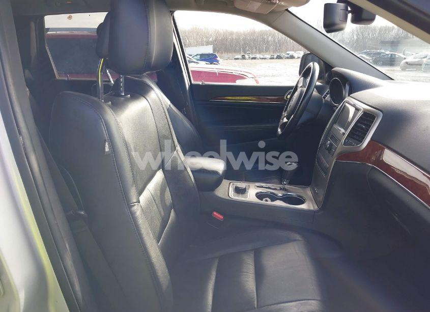 Photo 5 of 2013 Jeep Grand CHEROKEE LIMITED (VIN 1C4RJFBG3DC503642)