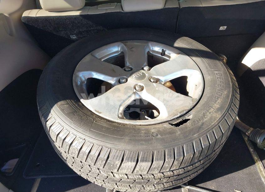 Photo 12 of 2013 Jeep Grand CHEROKEE LIMITED (VIN 1C4RJFBG3DC619634)