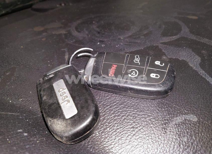 Photo 11 of 2014 Jeep Grand CHEROKEE LIMITED (VIN 1C4RJFBG3EC225200)