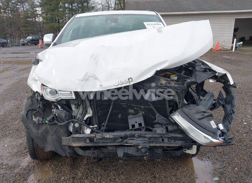 Photo 11 of 2015 Jeep Grand CHEROKEE LIMITED (VIN 1C4RJFBG3FC671803)