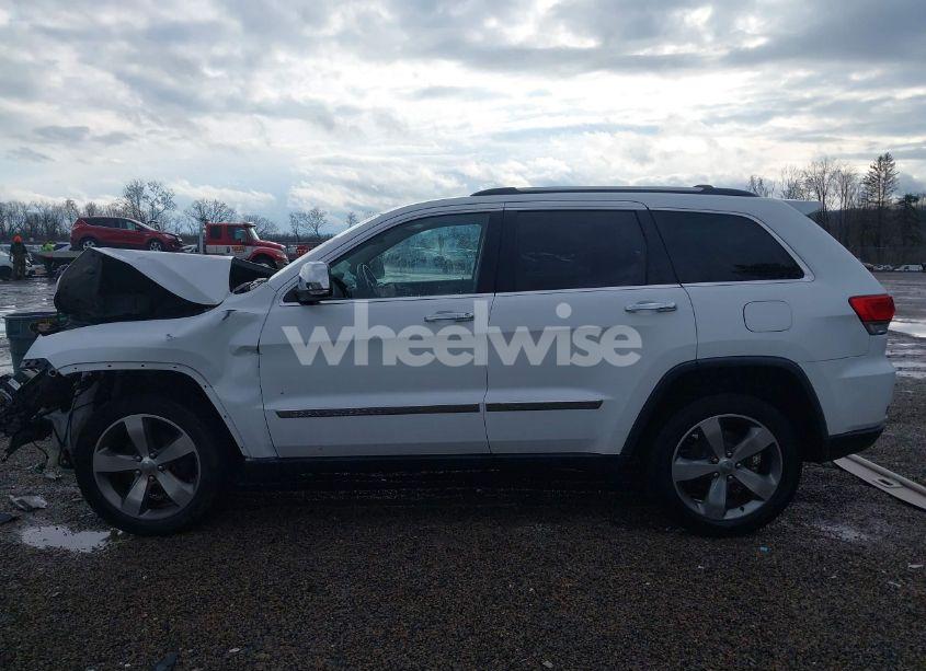 Photo 13 of 2015 Jeep Grand CHEROKEE LIMITED (VIN 1C4RJFBG3FC671803)