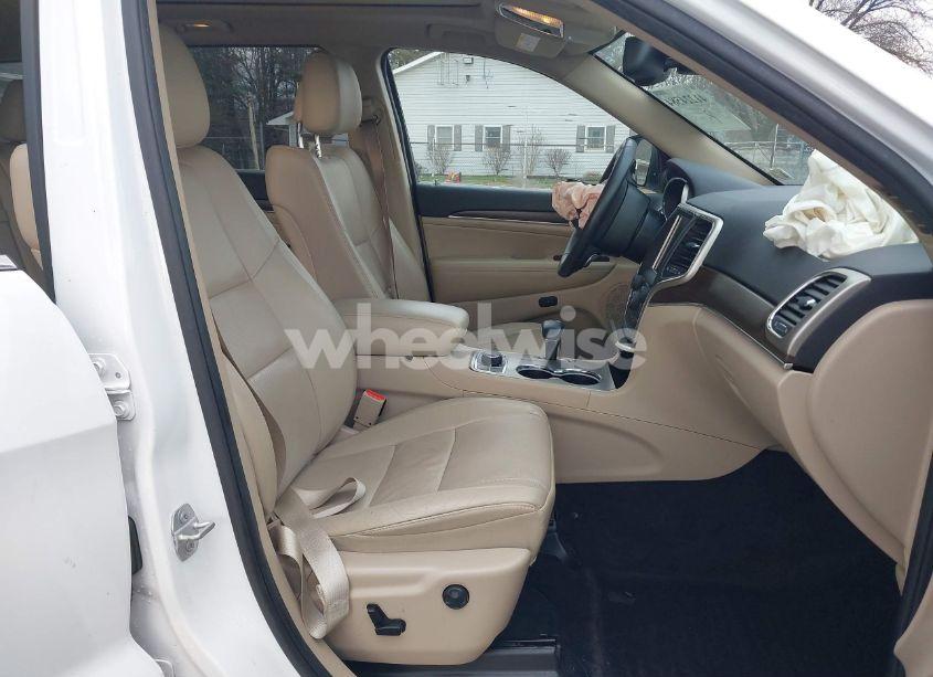 Photo 5 of 2015 Jeep Grand CHEROKEE LIMITED (VIN 1C4RJFBG3FC671803)