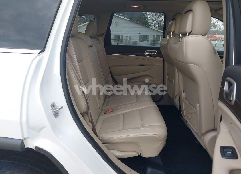 Photo 8 of 2015 Jeep Grand CHEROKEE LIMITED (VIN 1C4RJFBG3FC671803)