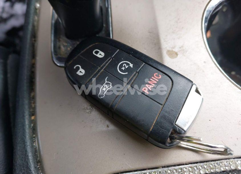 Photo 11 of 2015 Jeep Grand CHEROKEE LIMITED (VIN 1C4RJFBG3FC838354)