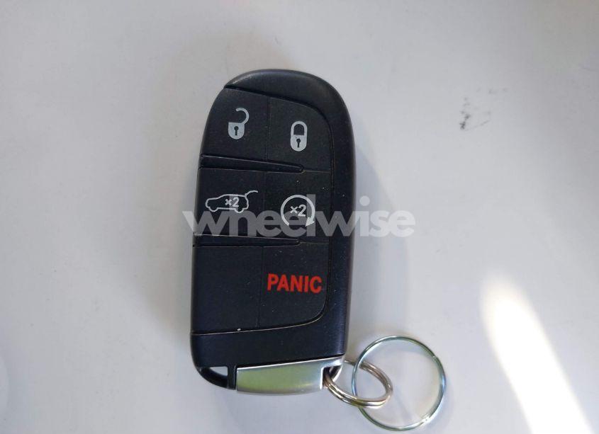 Photo 11 of 2015 Jeep Grand CHEROKEE LIMITED (VIN 1C4RJFBG3FC950345)