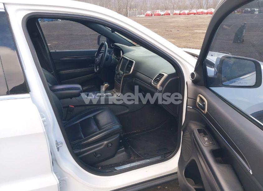 Photo 5 of 2016 Jeep Grand CHEROKEE LIMITED (VIN 1C4RJFBG3GC342228)