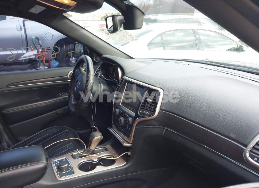 Photo 5 of 2017 Jeep Grand CHEROKEE LIMITED 4X4 (VIN 1C4RJFBG3HC632101)