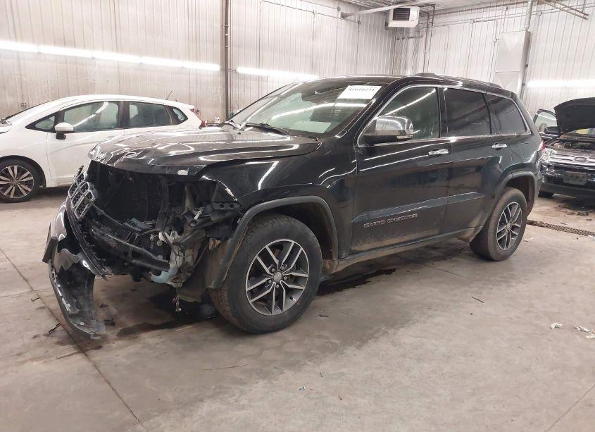 Photo 2 of 2017 Jeep Grand CHEROKEE LIMITED 4X4 (VIN 1C4RJFBG3HC745370)