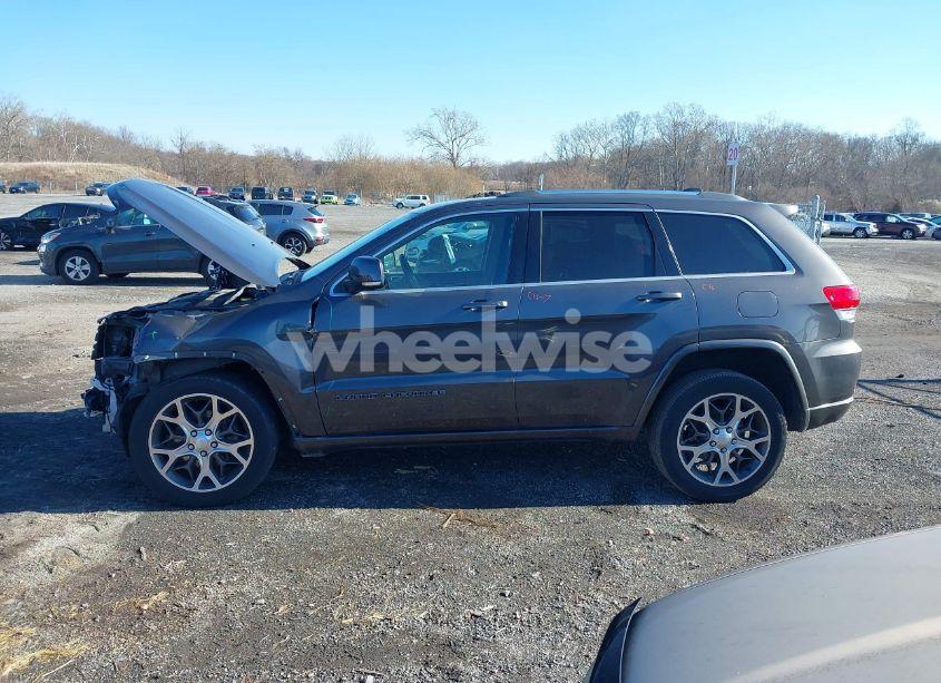 Photo 14 of 2018 Jeep Grand CHEROKEE STERLING EDITION 4X4 (VIN 1C4RJFBG3JC294012)