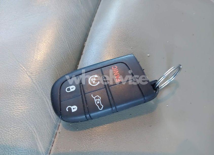 Photo 11 of 2019 Jeep Grand CHEROKEE LIMITED 4X4 (VIN 1C4RJFBG3KC825825)