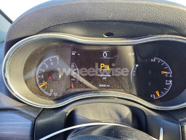 Photo 11 of 2021 JEEP GRAND CHEROKEE LIMITED (VIN 1C4RJFBG3MC665724)