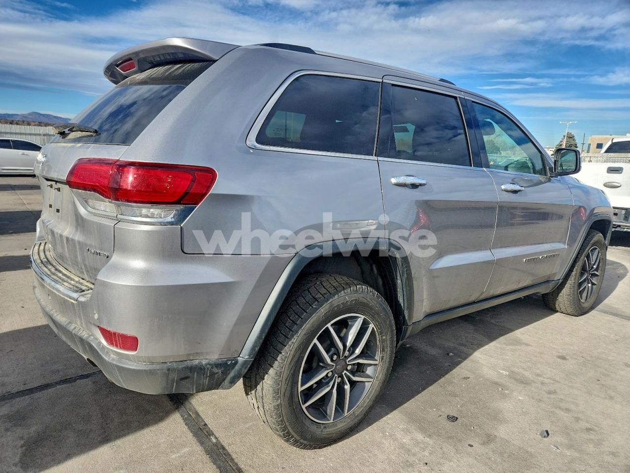 Photo 3 of 2021 JEEP GRAND CHEROKEE LIMITED (VIN 1C4RJFBG3MC771672)