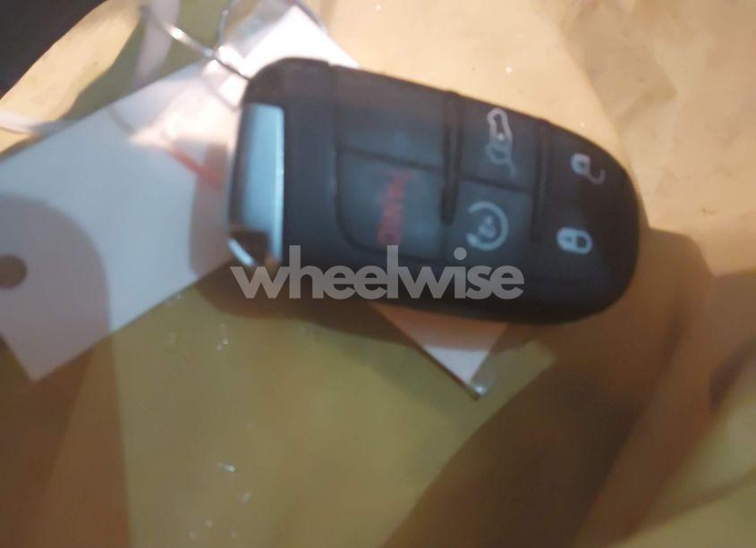 Photo 11 of 2022 Jeep Grand CHEROKEE WK LIMITED 4X4 (VIN 1C4RJFBG3NC119054)